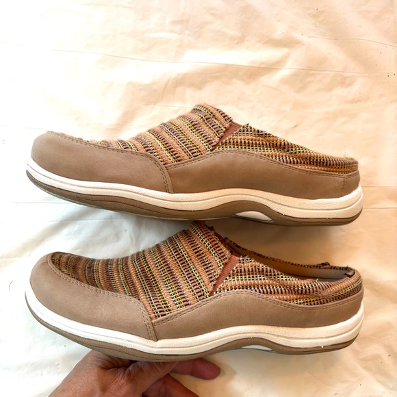 Easy Street Sport Comfort Sneaker Mules Tan SZ 6.5 M Worn 2X - Picture 14 of 15